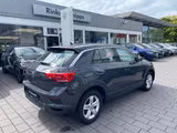 Volkswagen T-Roc 1.0 TSI ACC SHZ Spurhalteass. Notbremsass. - graue Volkswagen T-Roc