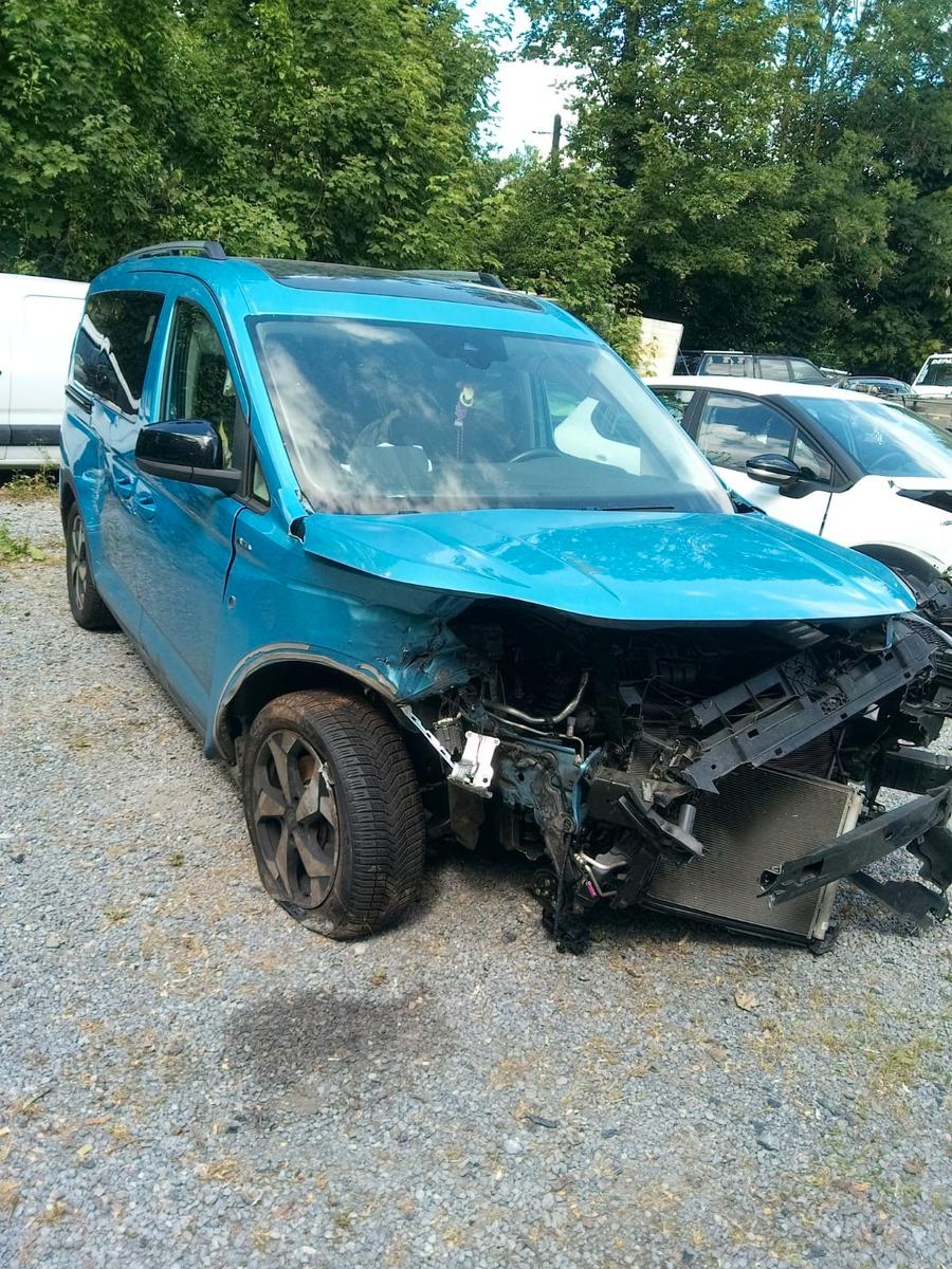 Ford TOURNEO CONNECT