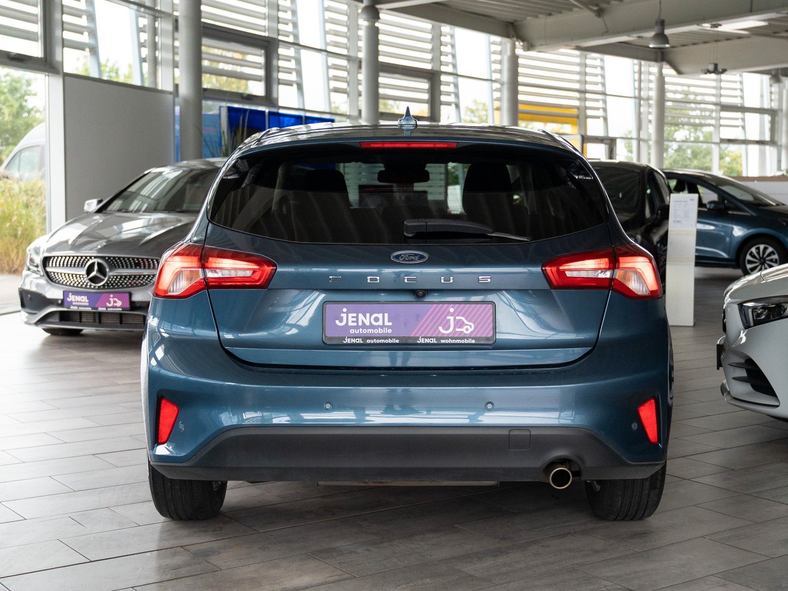 Fahrzeugabbildung Ford Focus JRC*LED*Kamera*Winter P.*Induktionslades.