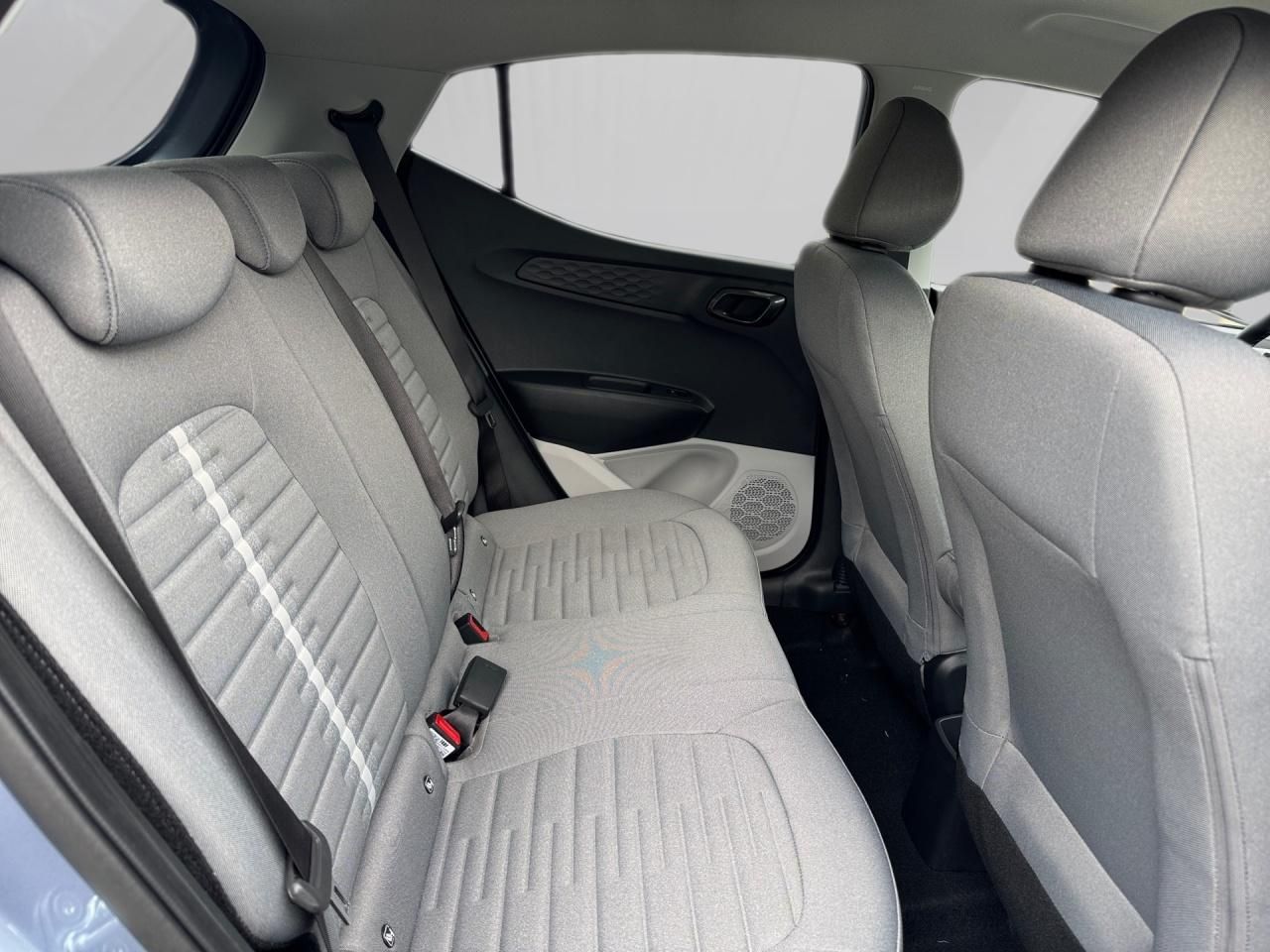 Fahrzeugabbildung Hyundai i10 Prime DynLicht Fernlichtass. Kam. KlimaA PDC