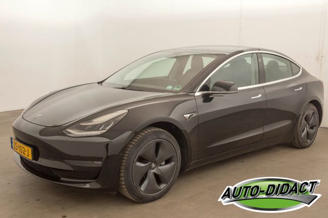 Tesla Model 3 Standard Range Plus RWD