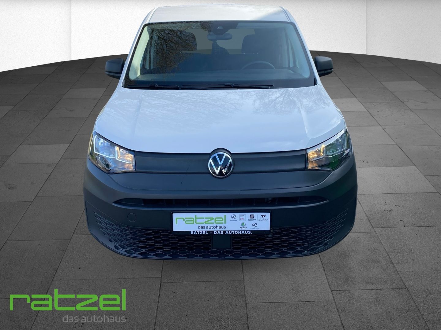 Fahrzeugabbildung Volkswagen Caddy Maxi Cargo LR 2.0 TDI DAB SHZ Temp PDC