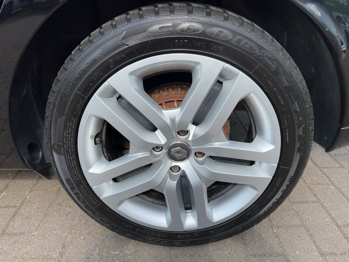 Renault Clio - Bild 19