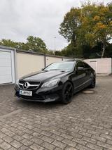 Mercedes-Benz E320 / E400 Coupe Sport Edition Autom. 7-G - Mercedes-Benz E 320 Gebrauchtwagen