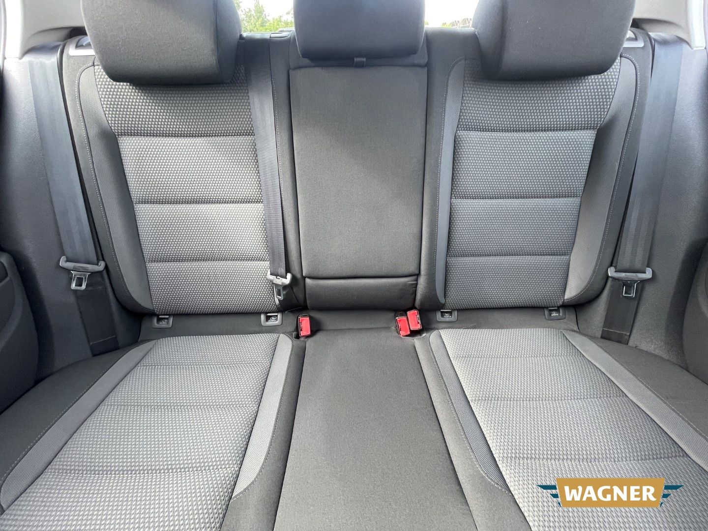 Fahrzeugabbildung Volkswagen Golf VI Comfortline 1.6 Klimaautomatik