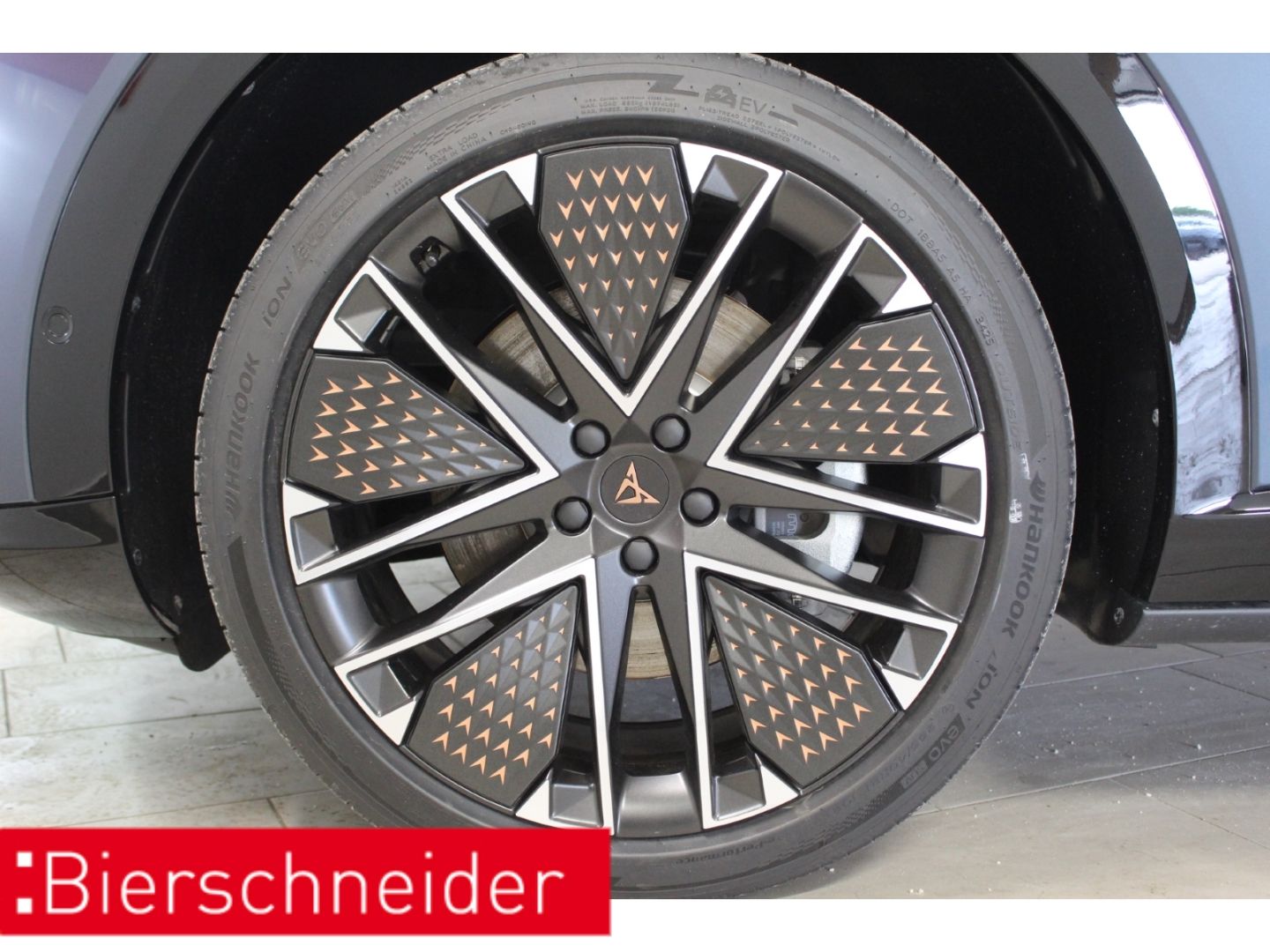 Cupra Tavascan - Bild 15
