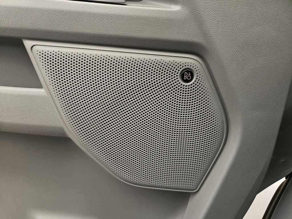 Fahrzeugabbildung Ford Tourneo Custom Titanium X 8 Sitze Pano 4xSitzhzg