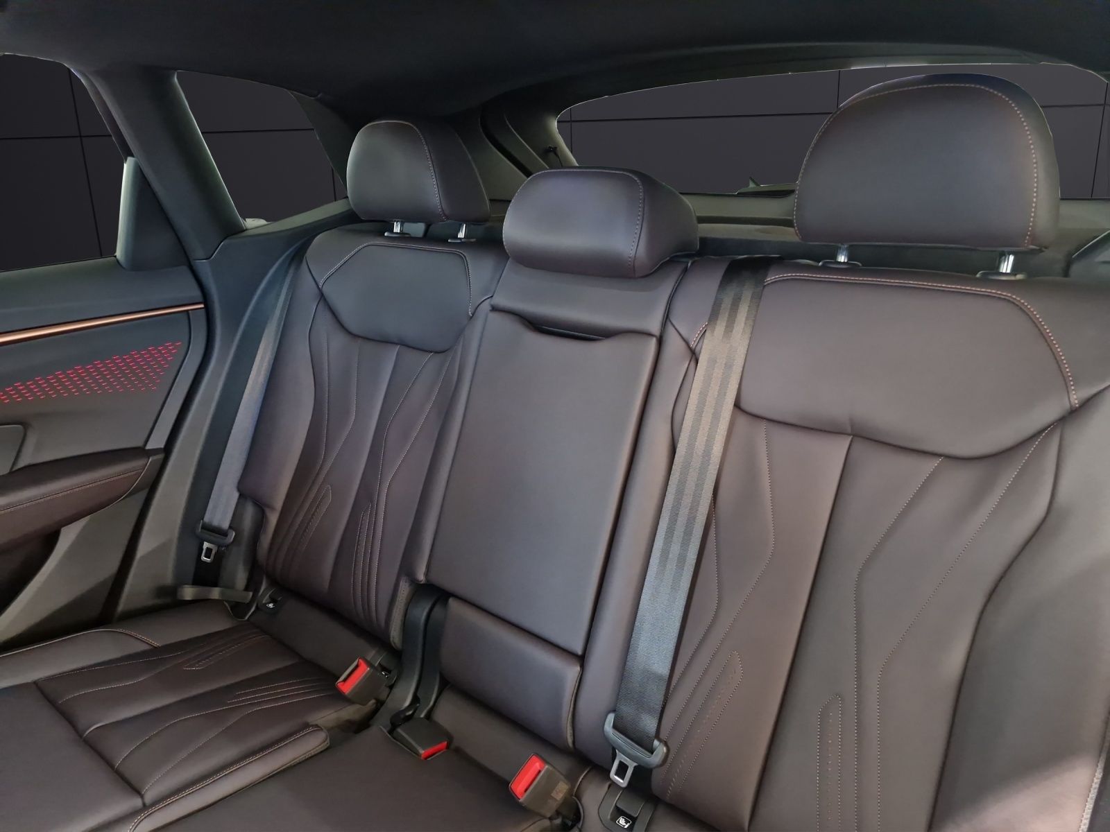 Fahrzeugabbildung CUPRA Terramar 1.5 e-Hybrid America's Cup Limited Edit