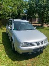 Volkswagen VW Golf IV Variant Pacific - Volkswagen Golf mit Diesel-Antrieb: Kombi, Iv Pacific