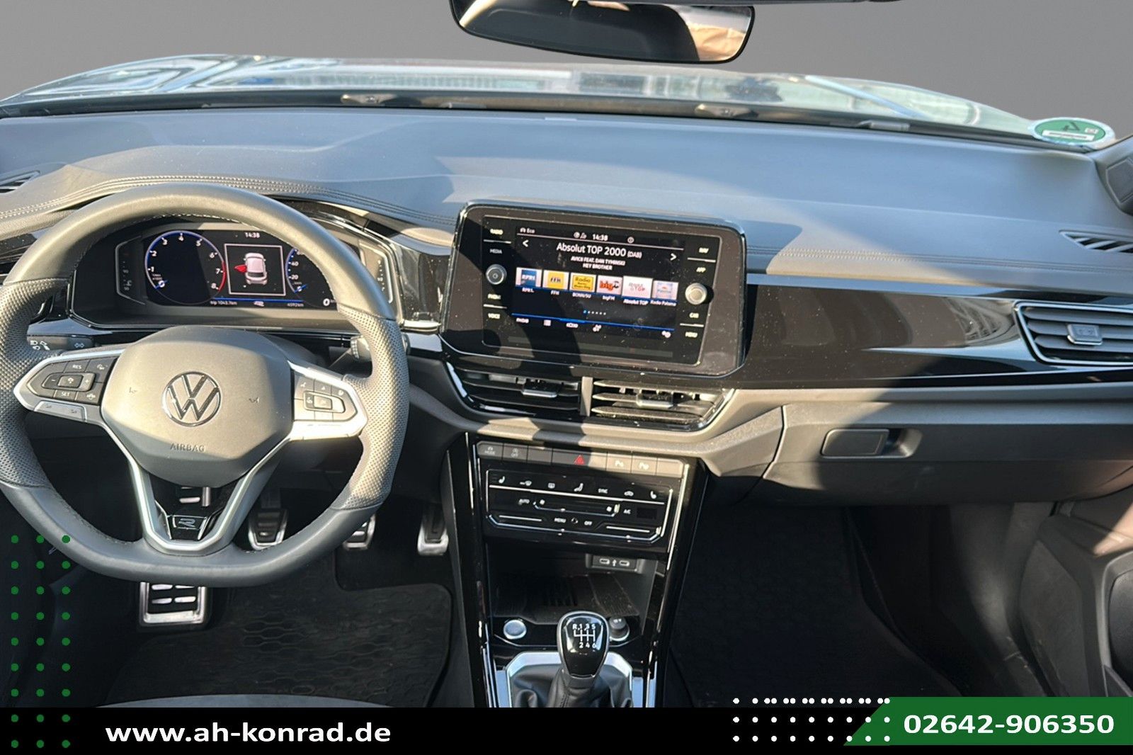 Fahrzeugabbildung Volkswagen T-Roc R-Line *Black Style*Kamera*Pano*