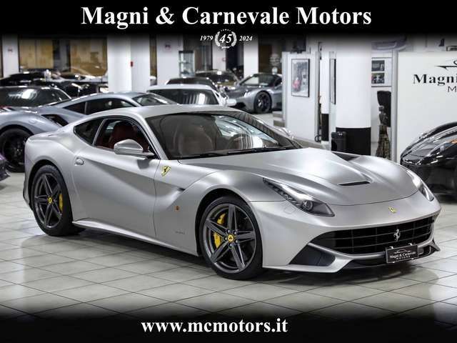 Ferrari F12 BERLINETTA|SPECIAL PAINT|SCUDETTI|FU