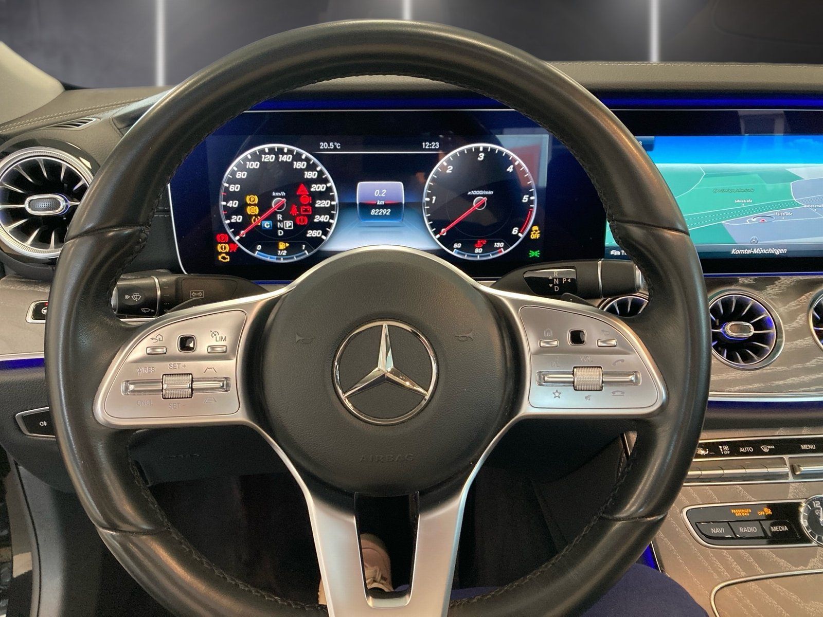 Fahrzeugabbildung Mercedes-Benz CLS 350 d 4M*Distronic*Schiebedach*Burmester*LED