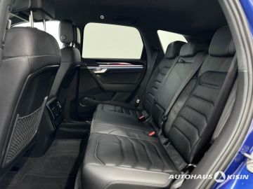 Volkswagen Touareg - 8