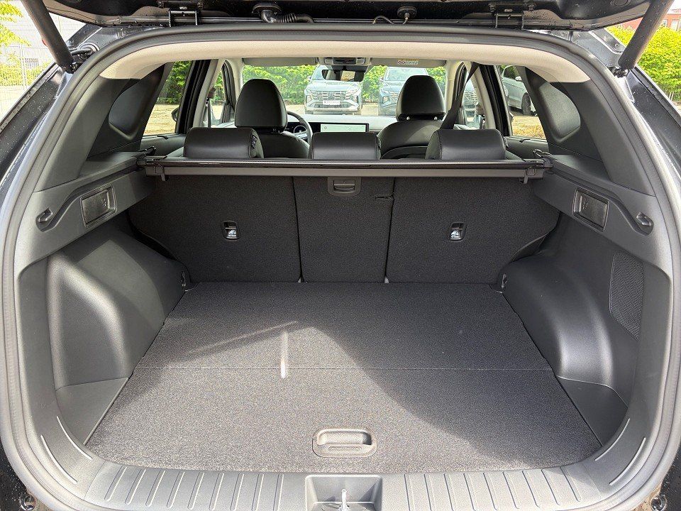 Fahrzeugabbildung Hyundai TUCSON Hybrid Prime Assistenz-Paket
