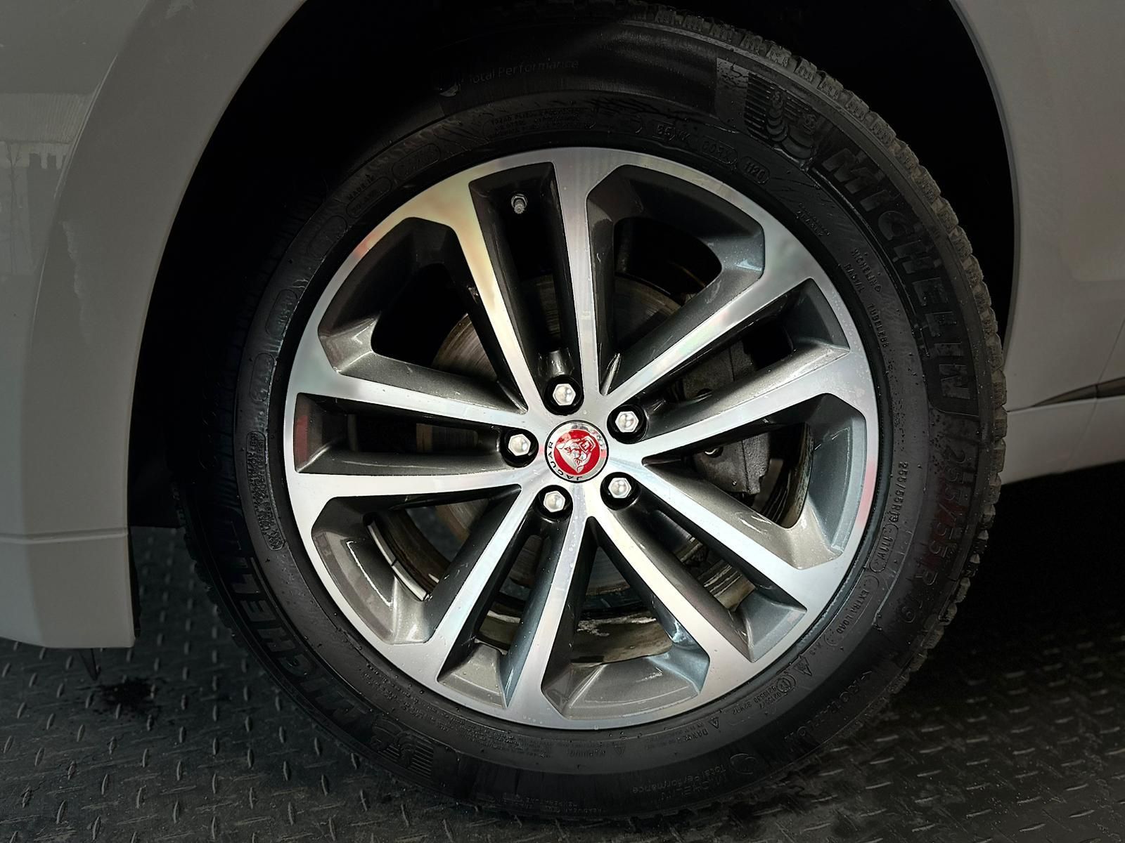 JAGUAR F-Pace 25T R-Sport AWD* ACC#FH#LH#BiXEN#NAVI#AHK - Image 9