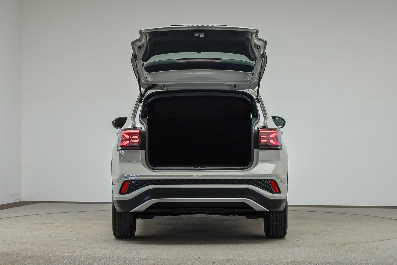 Volkswagen T-Cross - Bild 8