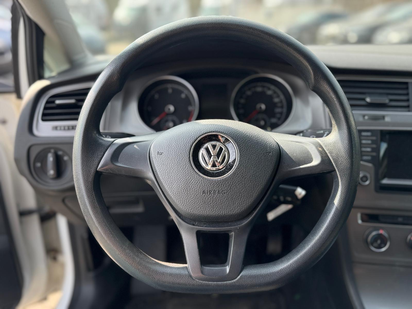 Volkswagen Golf 2015 — photo 11