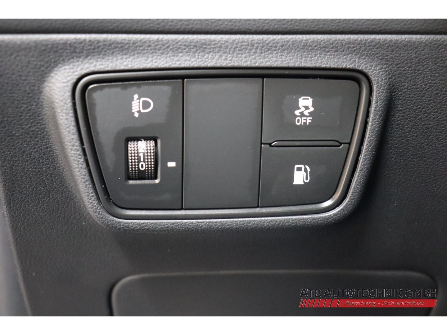 Fahrzeugabbildung Hyundai Tucson PHEV 1.6 T-GDi 4WD 97,8% SOH Funkions- /L