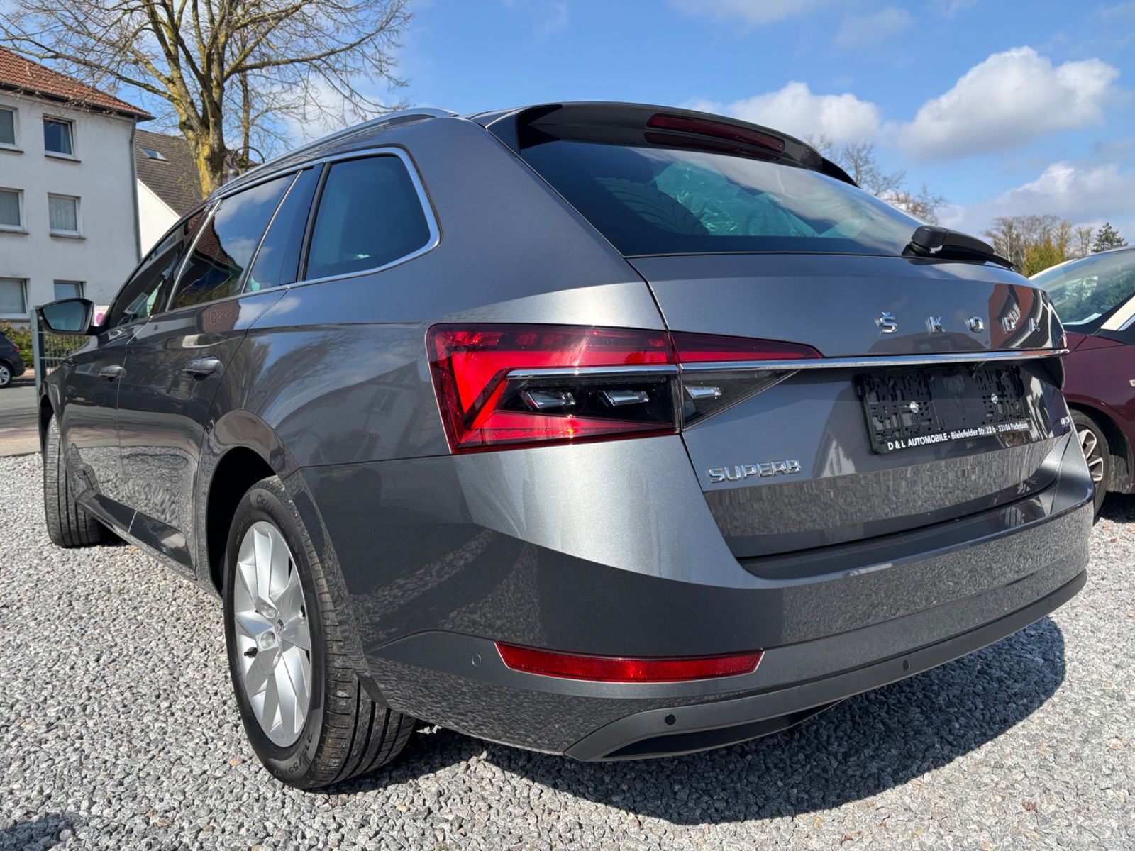 Skoda Superb Combi 2.0 TDI DSG 4x4 foto 15