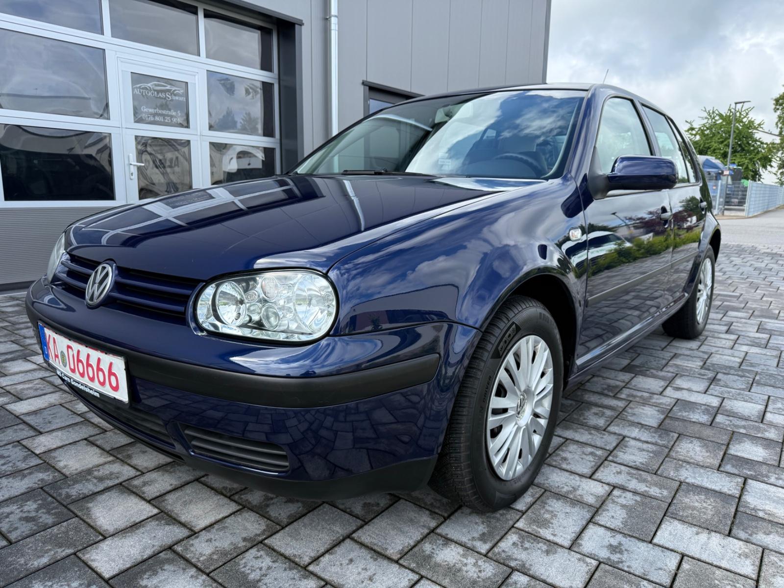 Volkswagen Golf 1.6 Auto Basis AUTOMAIK65500