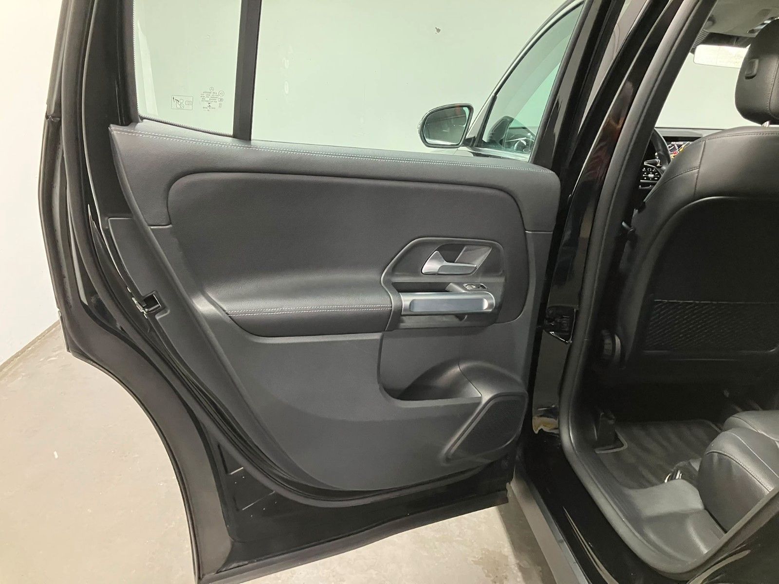 Fahrzeugabbildung Mercedes-Benz GLB 220 d DCT *PROGRESSIVE*SDH*MULTIKON*
