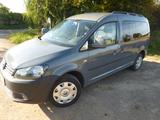 Volkswagen Caddy Maxi 4Motion 7 Sitze AHK Heizung Glasdach - VW Caddy Maxi mit Schiebedach