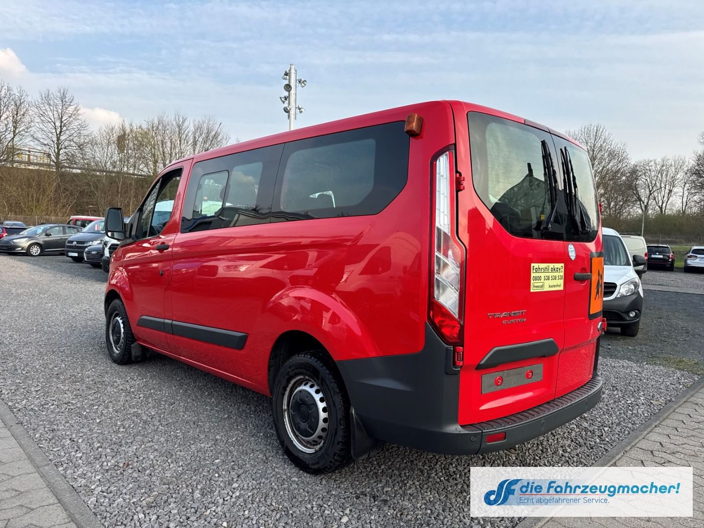 Fahrzeugabbildung Ford Transit Custom Kombi 300 L1 2.2 TDCi *1889 *EXPO