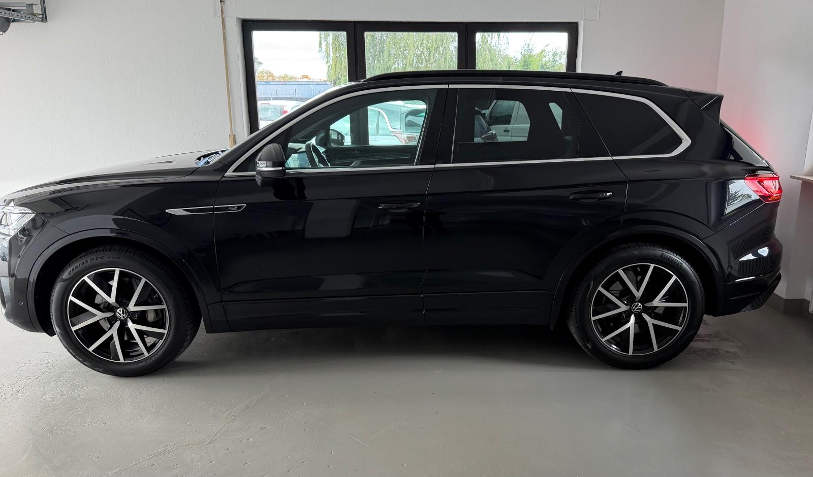 Volkswagen Touareg 3.0 TSI R-Line 4Motion Digital 360° LED