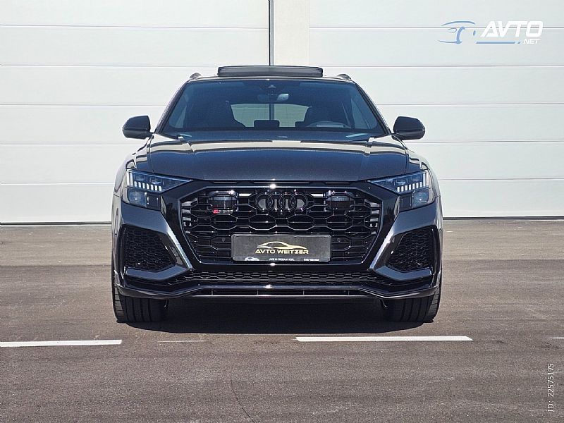 Image of Audi RSQ8