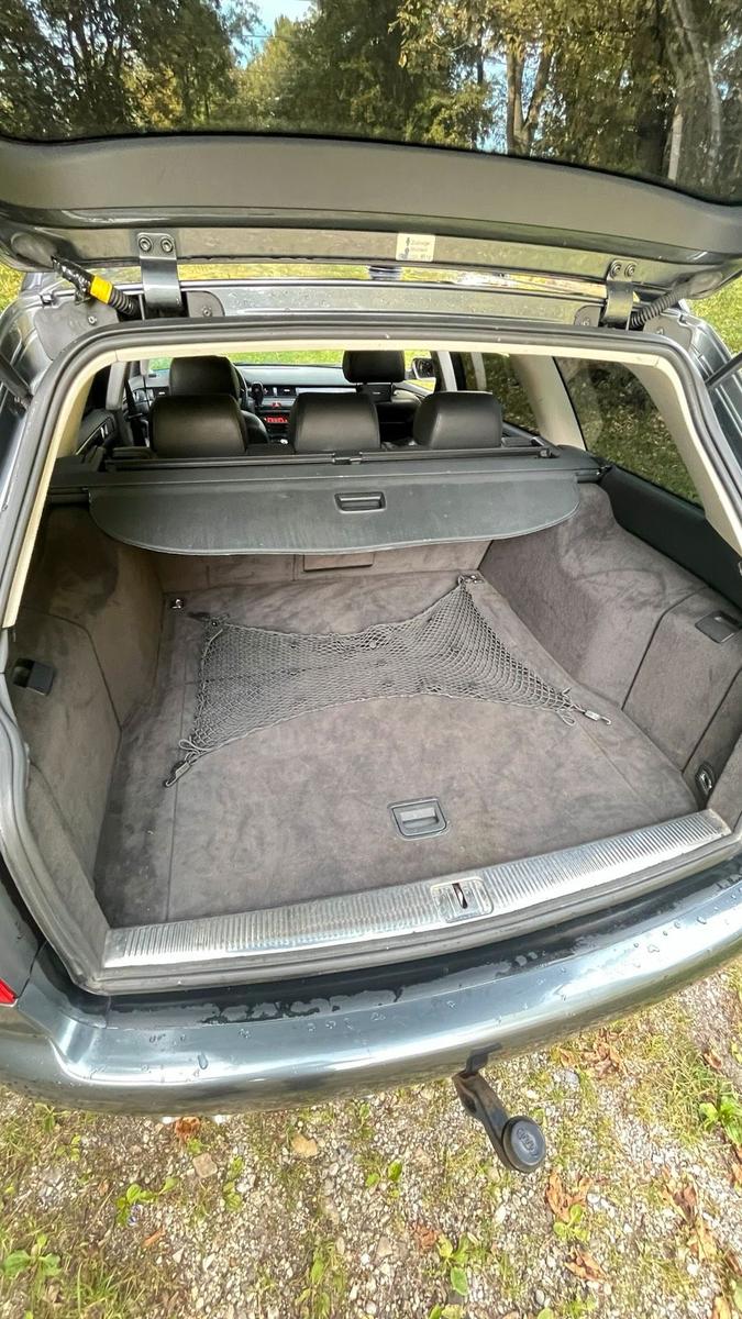 Audi A6 2004 — photo 13