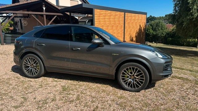 Image of Porsche Cayenne
