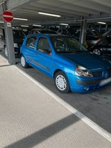 Renault Clio 1,2 EZ Juli / 2002 TÜV 11/202... - Renault Clio aus 2002: 1.2