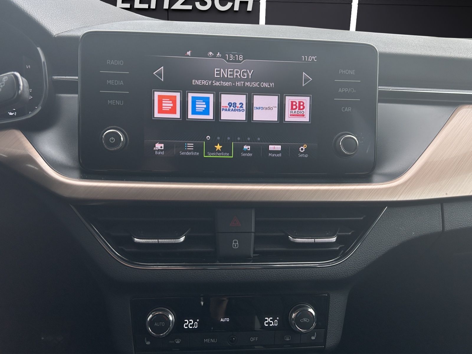 Fahrzeugabbildung SKODA Kamiq Style TSI LED ACC SH Ambiente Klima