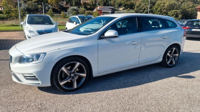 Volvo V60 D3 Geartronic Momentum