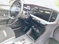 Fahrzeugabbildung Opel Mokka GS FACELIFT 1.2 Turbo AT8 LED, RFK