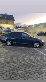 Volkswagen Jetta - Volkswagen Jetta aus 2012 mit Diesel-Antrieb
