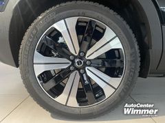 Foto Nummer 16: VOLVO XC 40