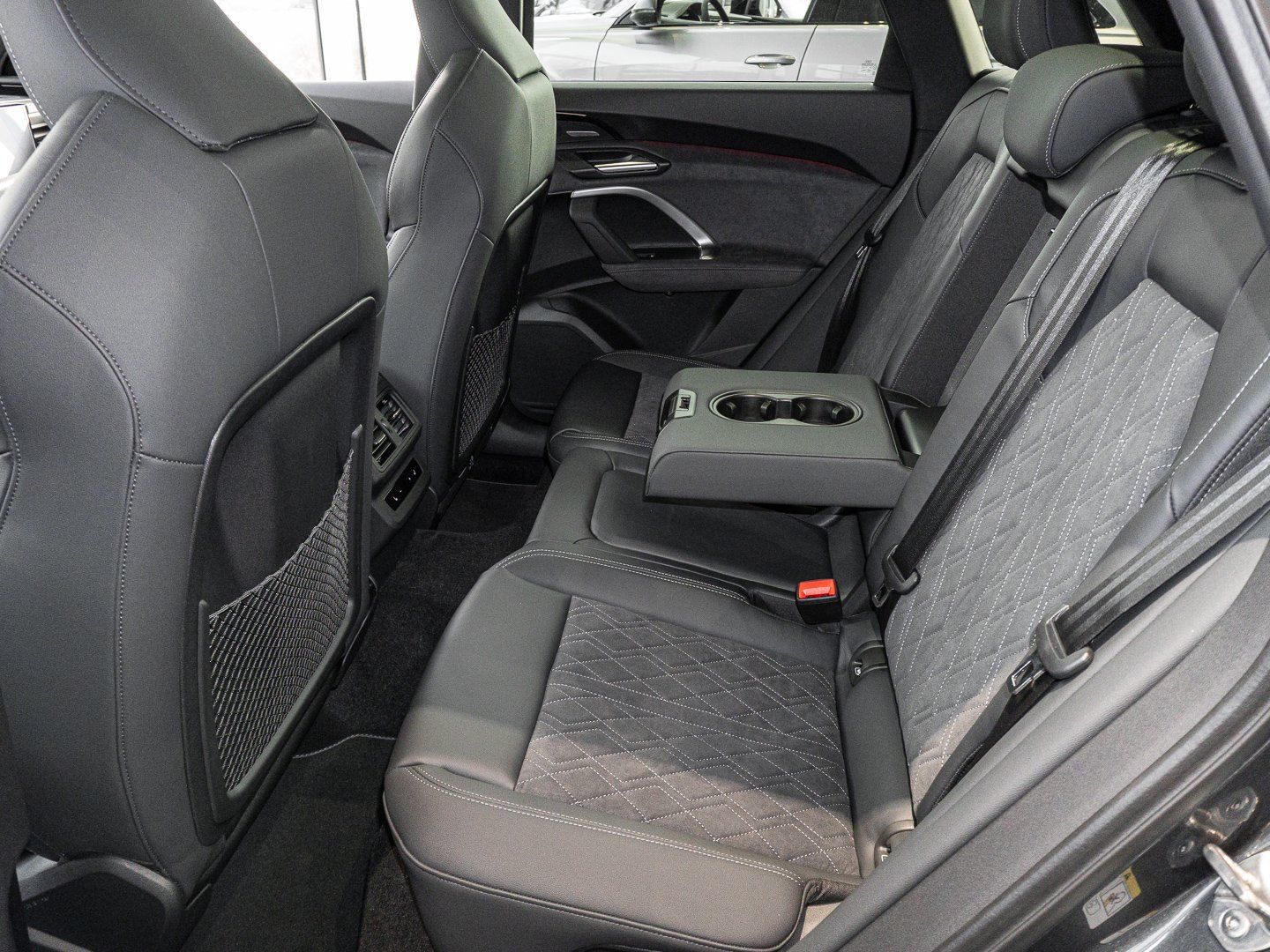 Audi SQ5 - Bild 15