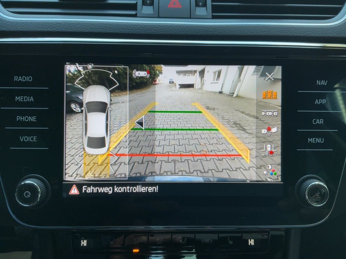 Skoda Superb - Bild 20