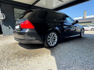 BMW 320 - 3