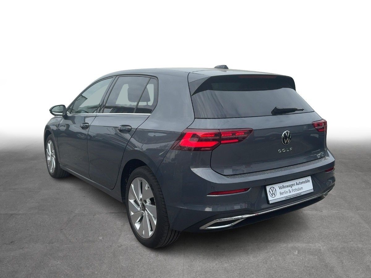 Volkswagen Golf - Bild 4
