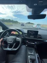 Audi Q5 40 TDI S tronic quattro sport sport - Audi Q5 Gebrauchtwagen in Frankfurt