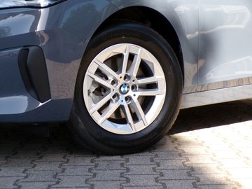 BMW 218 Active Tourer - 3