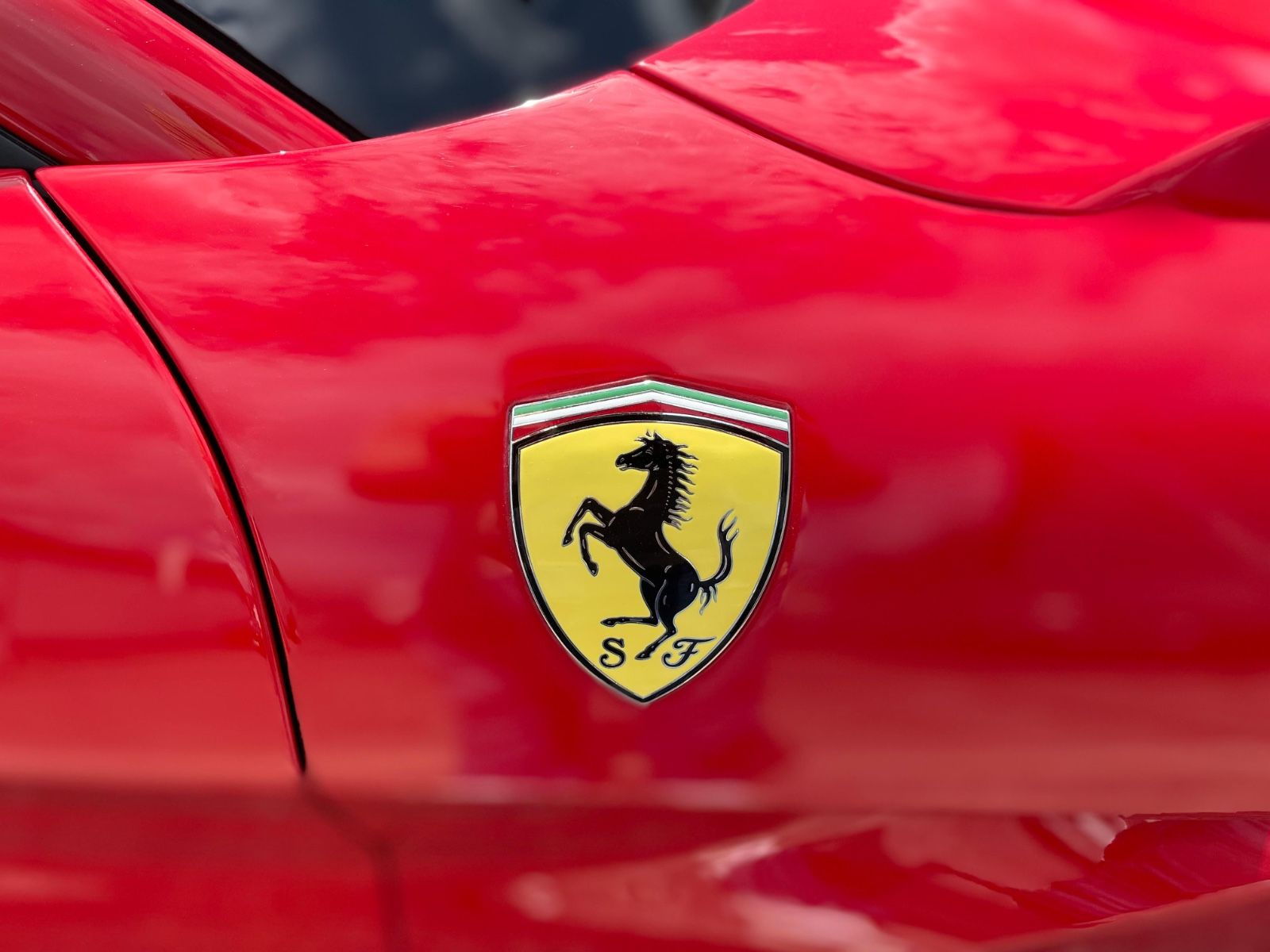 Fahrzeugabbildung Ferrari F12 Berlinetta Novitec |Carbon|LED Lenkrad|Navi|