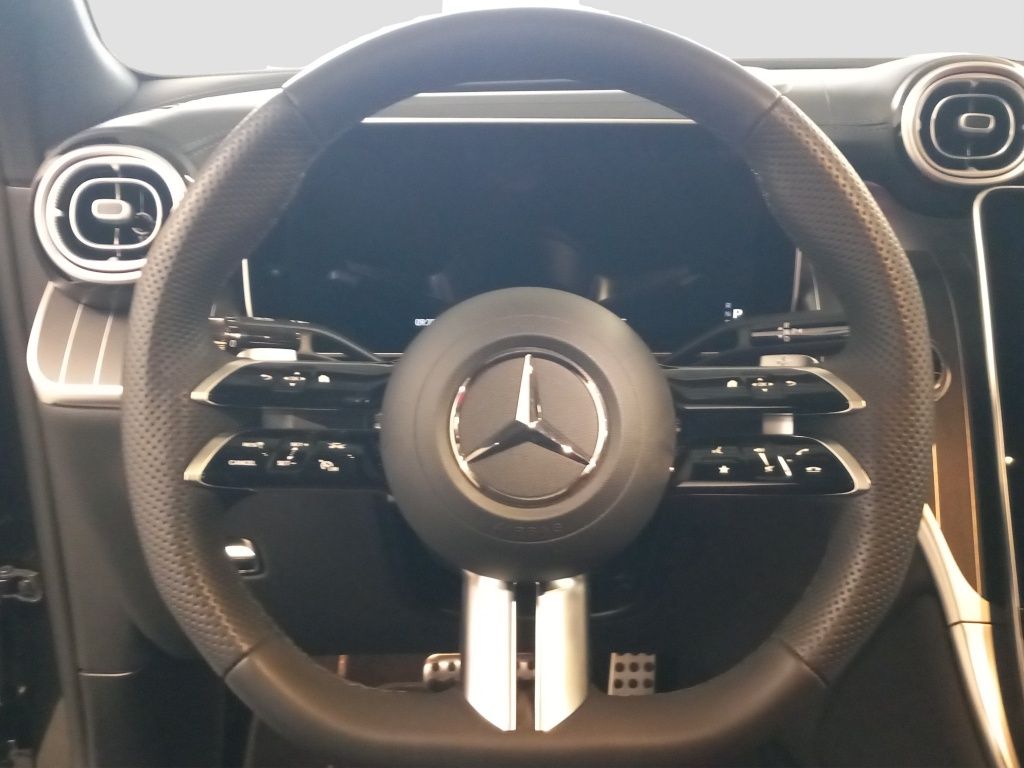 Fahrzeugabbildung Mercedes-Benz GLC 300 4M Coupé AMG*DISTRON*LEDER*PANO-SD*360°