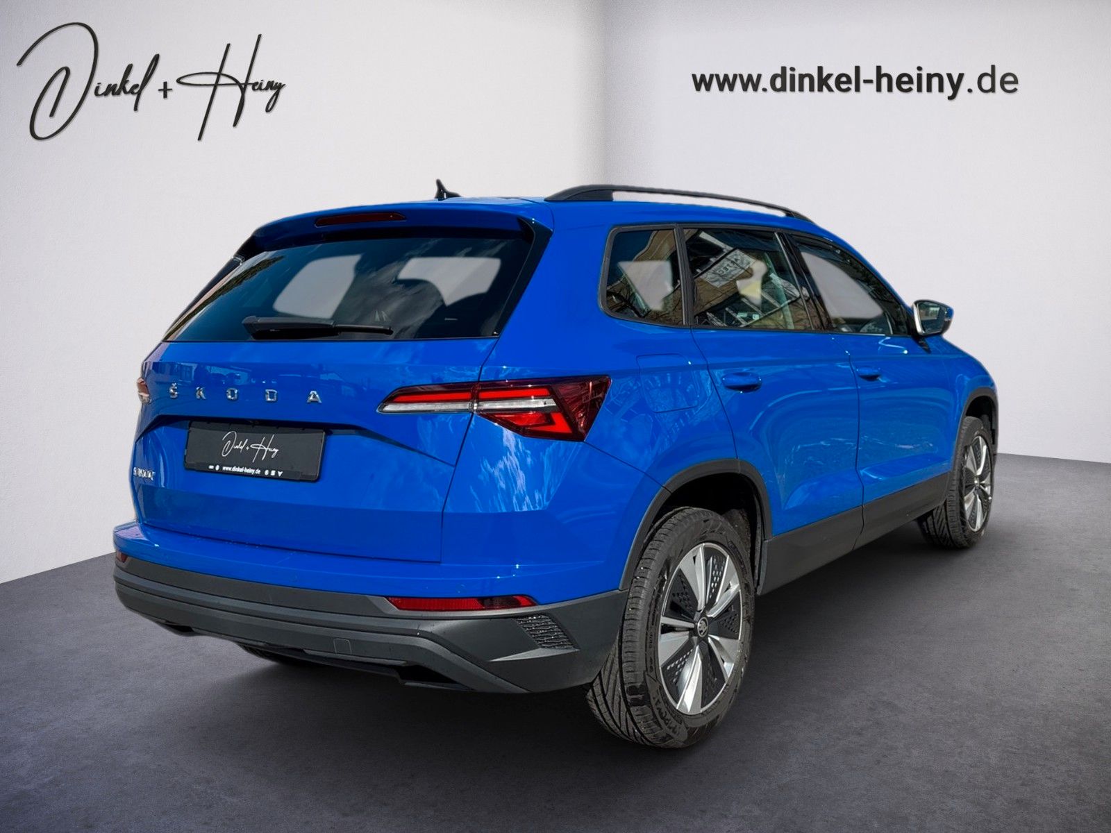 Fahrzeugabbildung SKODA Karoq 2.0l TDI AMBITION