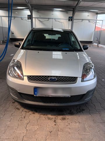 Ford Fiesta 1.3 benzin 2006