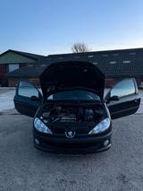 Peugeot 206 1.4 zuverlässiger Kleinwagen - : Kleinwagen, Zuverlässige
