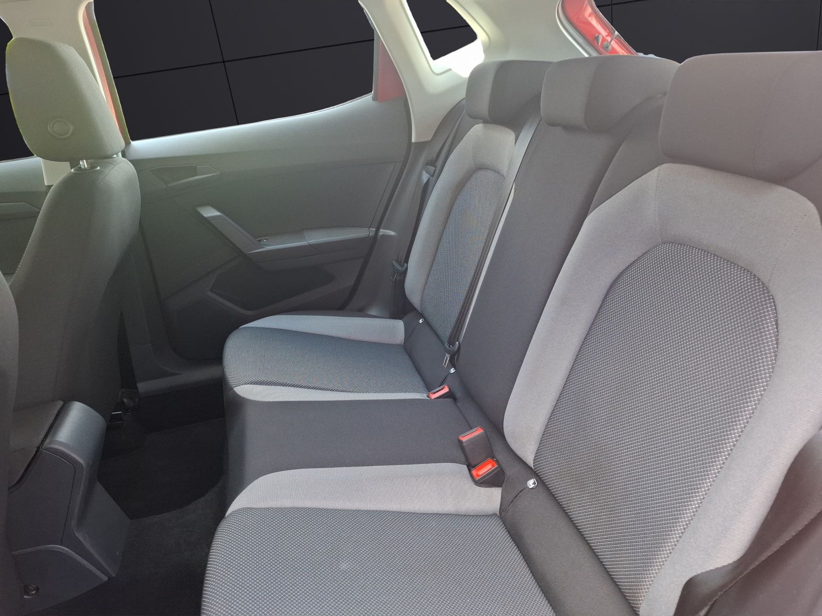 Fahrzeugabbildung SEAT Ibiza 1.0 Style Navi Climatronic RFK SH LM