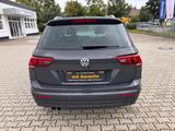 Volkswagen Tiguan Sound 1,4 TSI NAVI ACC LED 18 Zoll - VW Tiguan Gebrauchtwagen in München